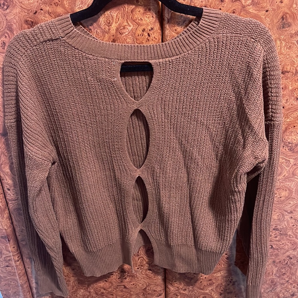 Sweater - Picture 2 of 3